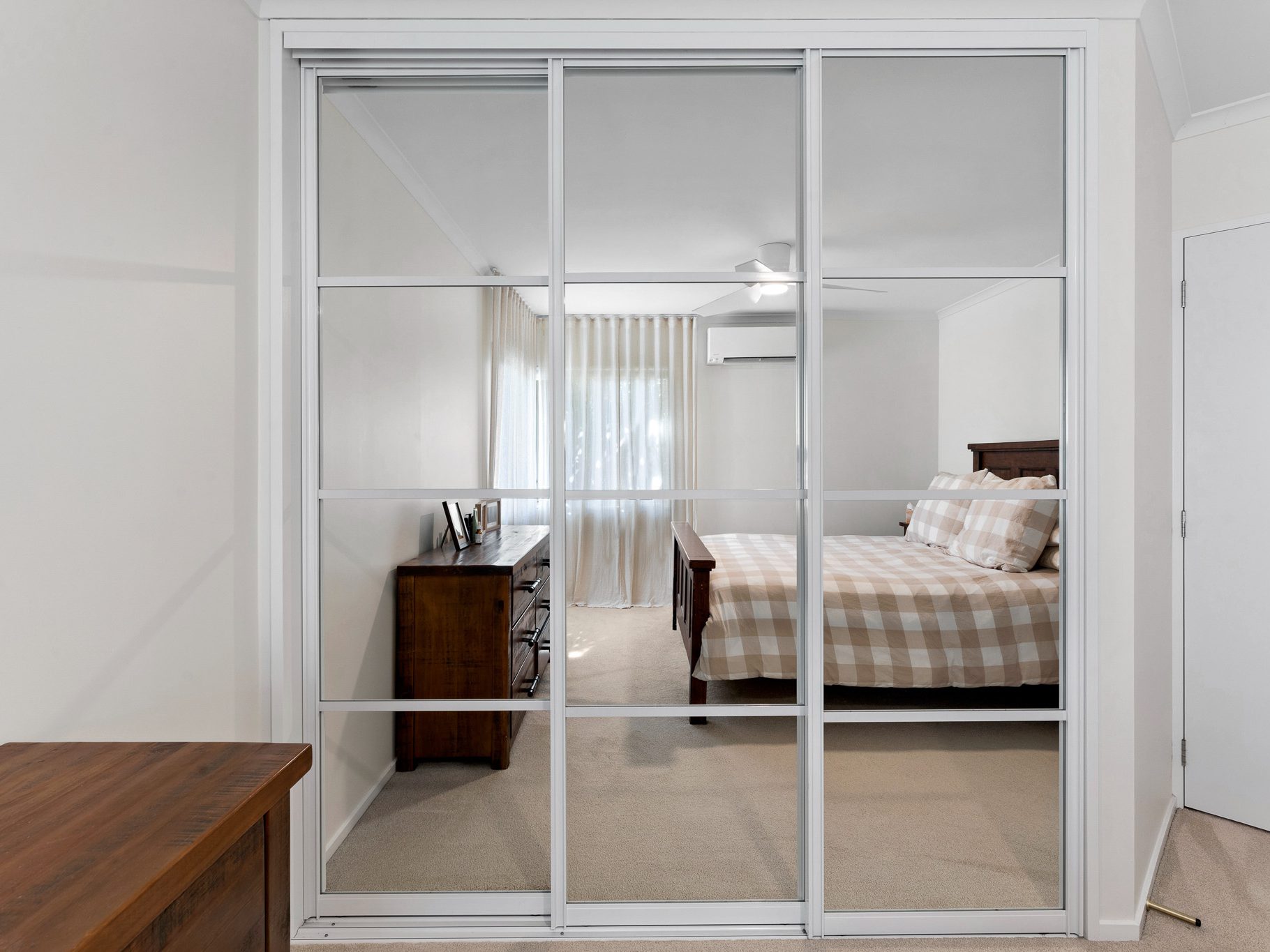 Sliding wardrobe mirror doors - Sectional