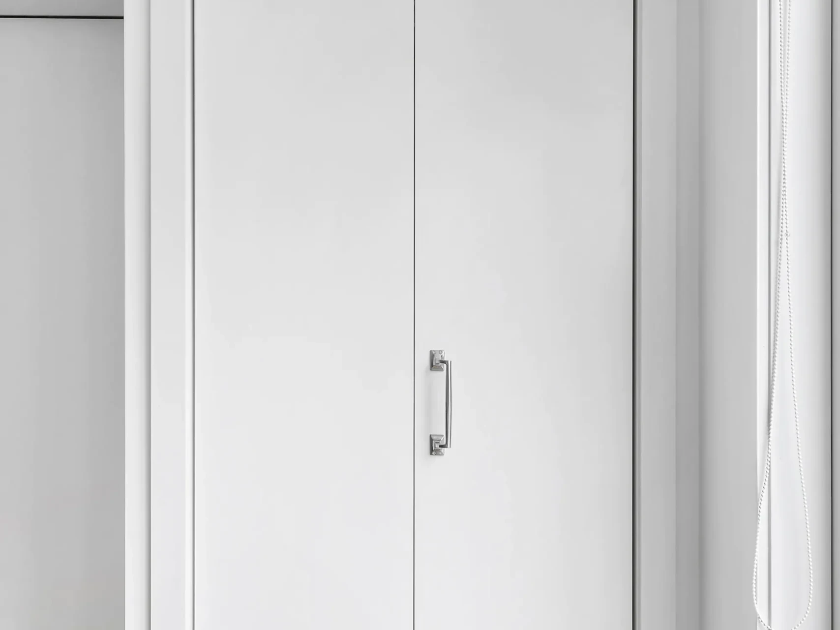 Flush Panel bifold Wardrobe Doors