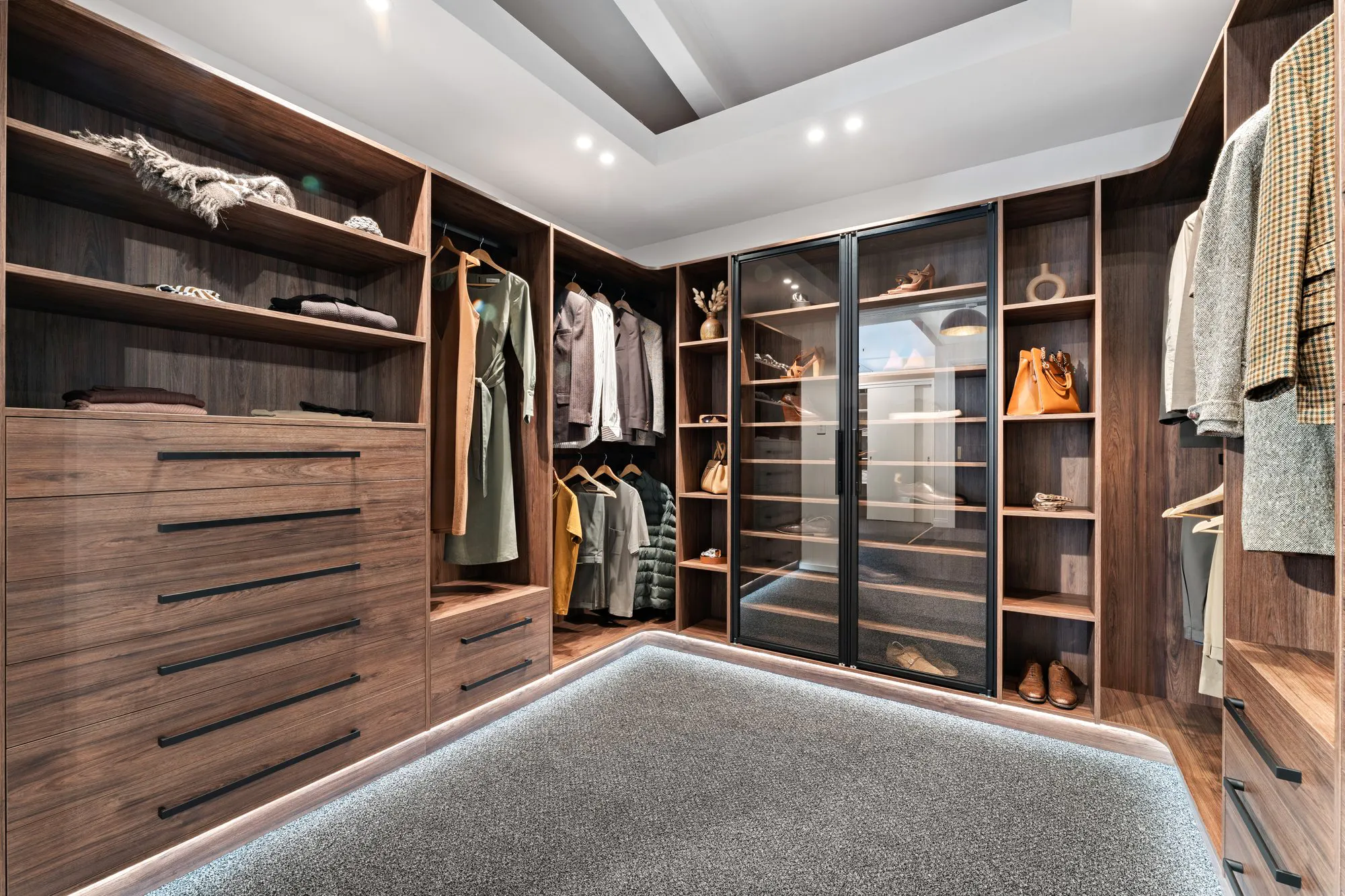 Luxe Wardrobes
