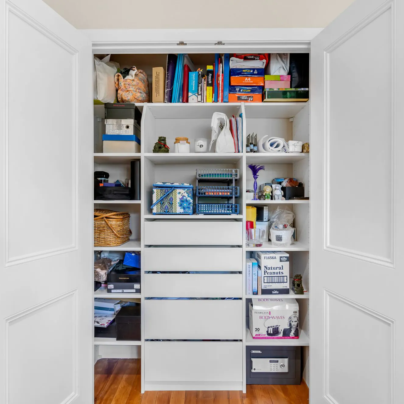 Flex reach in wardrobe - home office wardrobe design