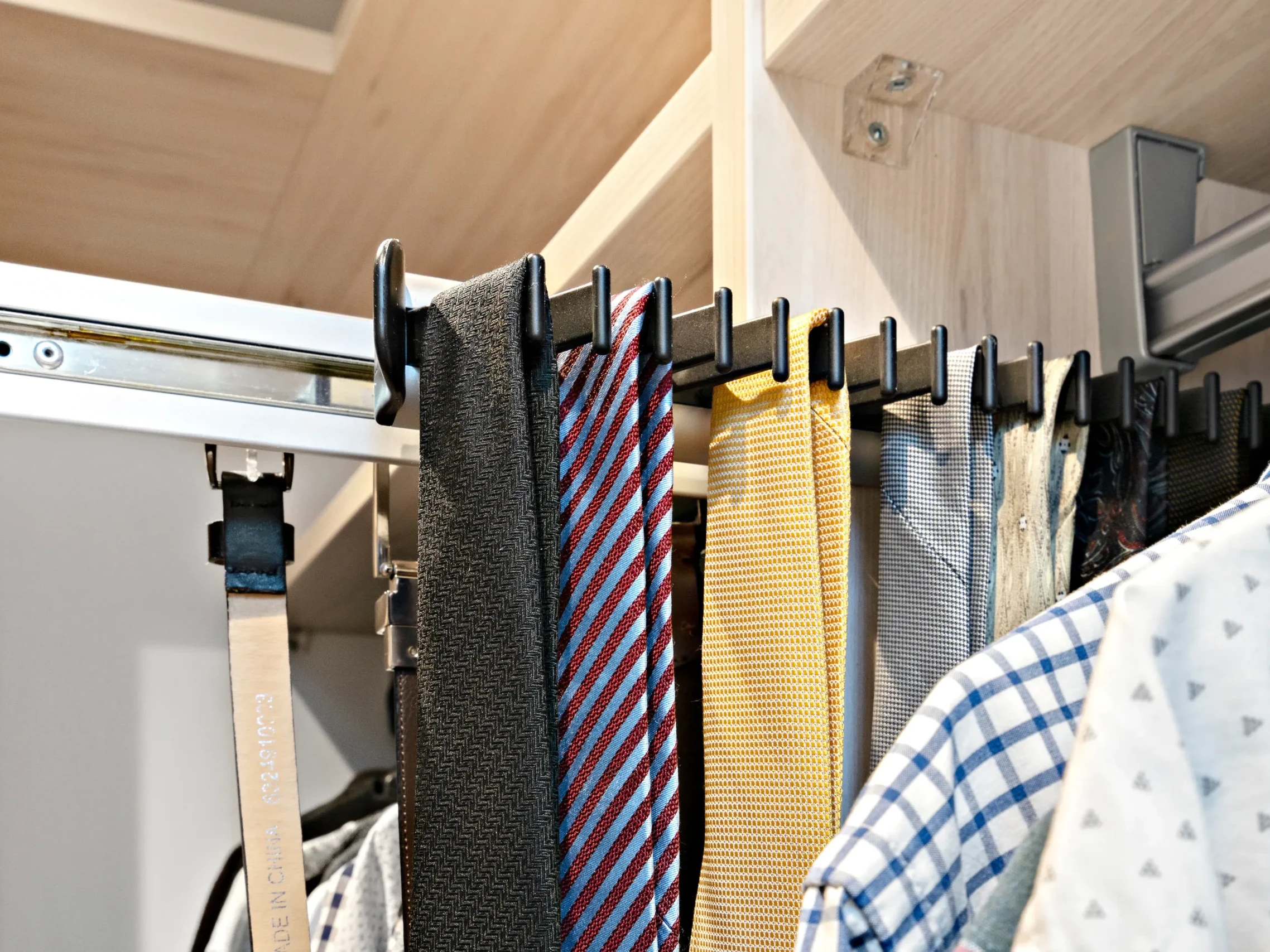 Wardrobe accessories - tie rack