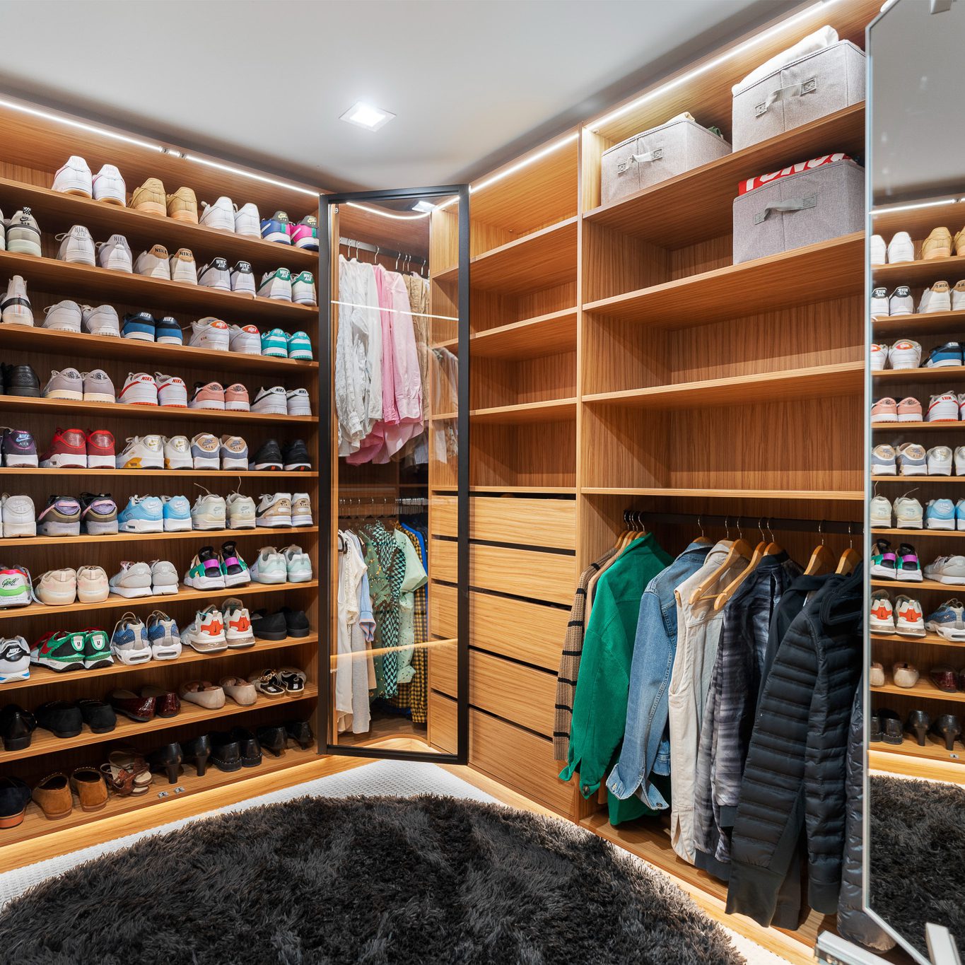 Luxe Walk-in Wardrobe with glass doors, pull out mirror and trouser racks